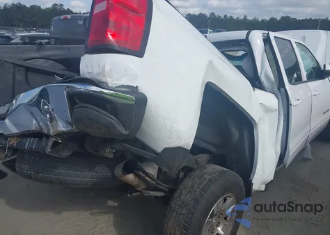 2018 Chevrolet Silverado 1500 1Lt z USA, uszkodzony, nr VIN 3GCPCREH9JG330225